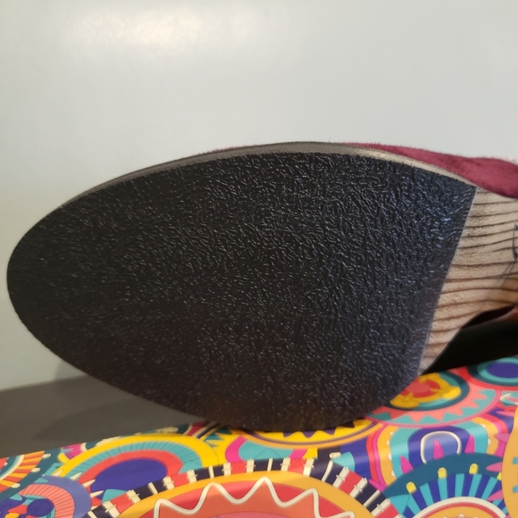 NEW Embassy London Burgundy Purple Paisley Roulette Suede Leather Block Heel - Picture 9 of 15
